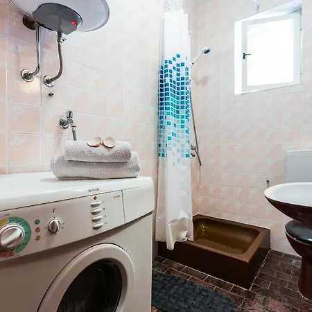 Apartament Marija *
