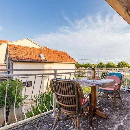 Apartament Marija *